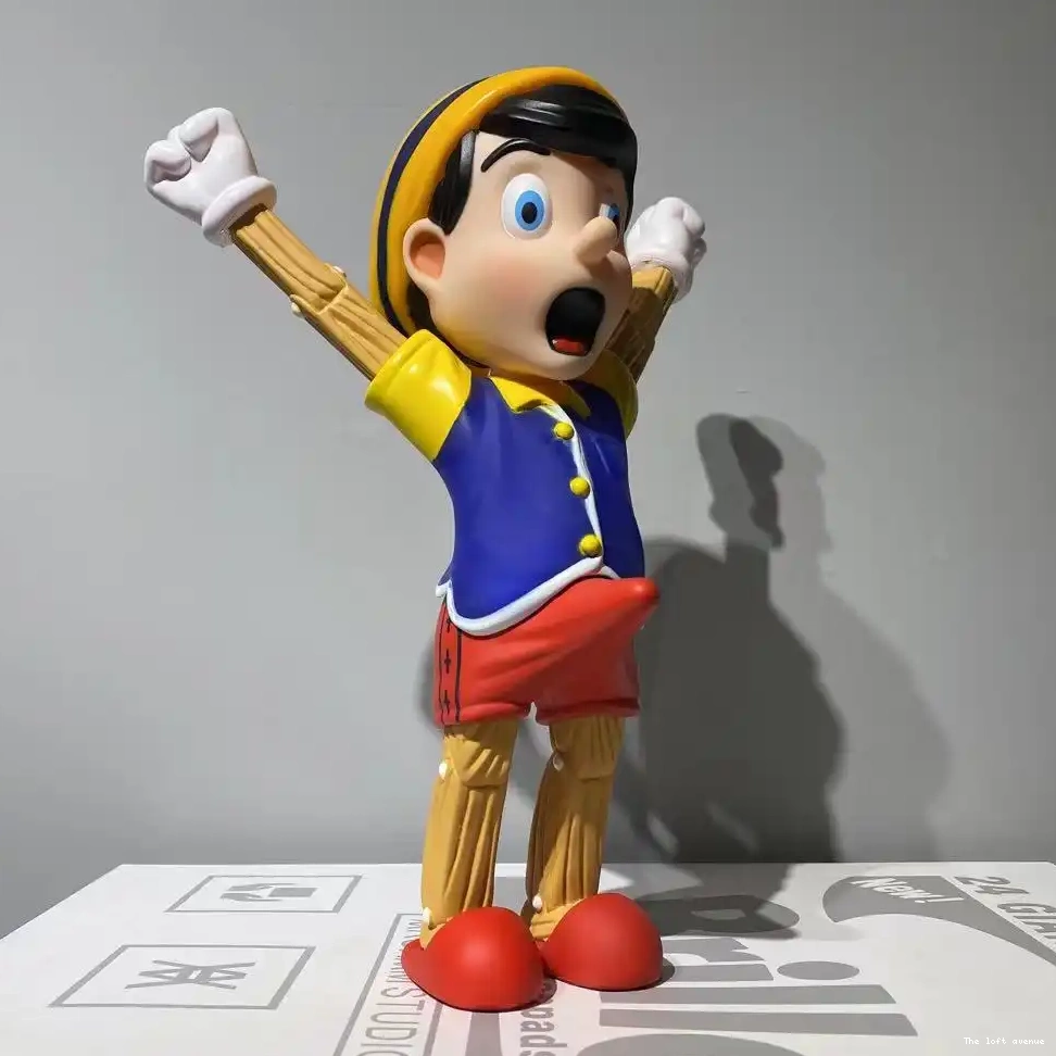 (A CLASSIC WOOD AWAKENING) PINOCCHIO FIGURES 0529